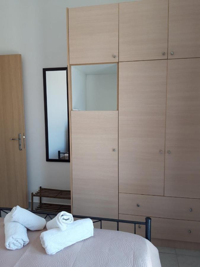 Retreat Apartments In Drosia - Apartment For 3 Makris Gialos  Buitenkant foto